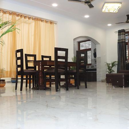 Вилла Serene House With Peaceful Vibes Большая Нойда Экстерьер фото
